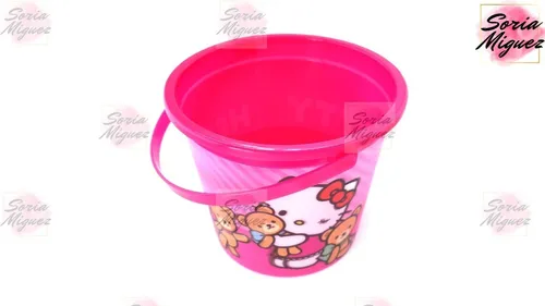 Balde Para Playa 3d Hello Kitty Original Y Oficial - Disney